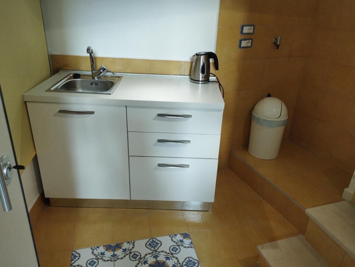 La Bomboniera B&B Amalfi Coast วิเอตริ ภายนอก รูปภาพ